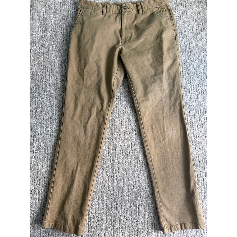 Old Navy Ultimate Slim Built-In Flex Chinos Mens 33x32 Khaki Tan Pants